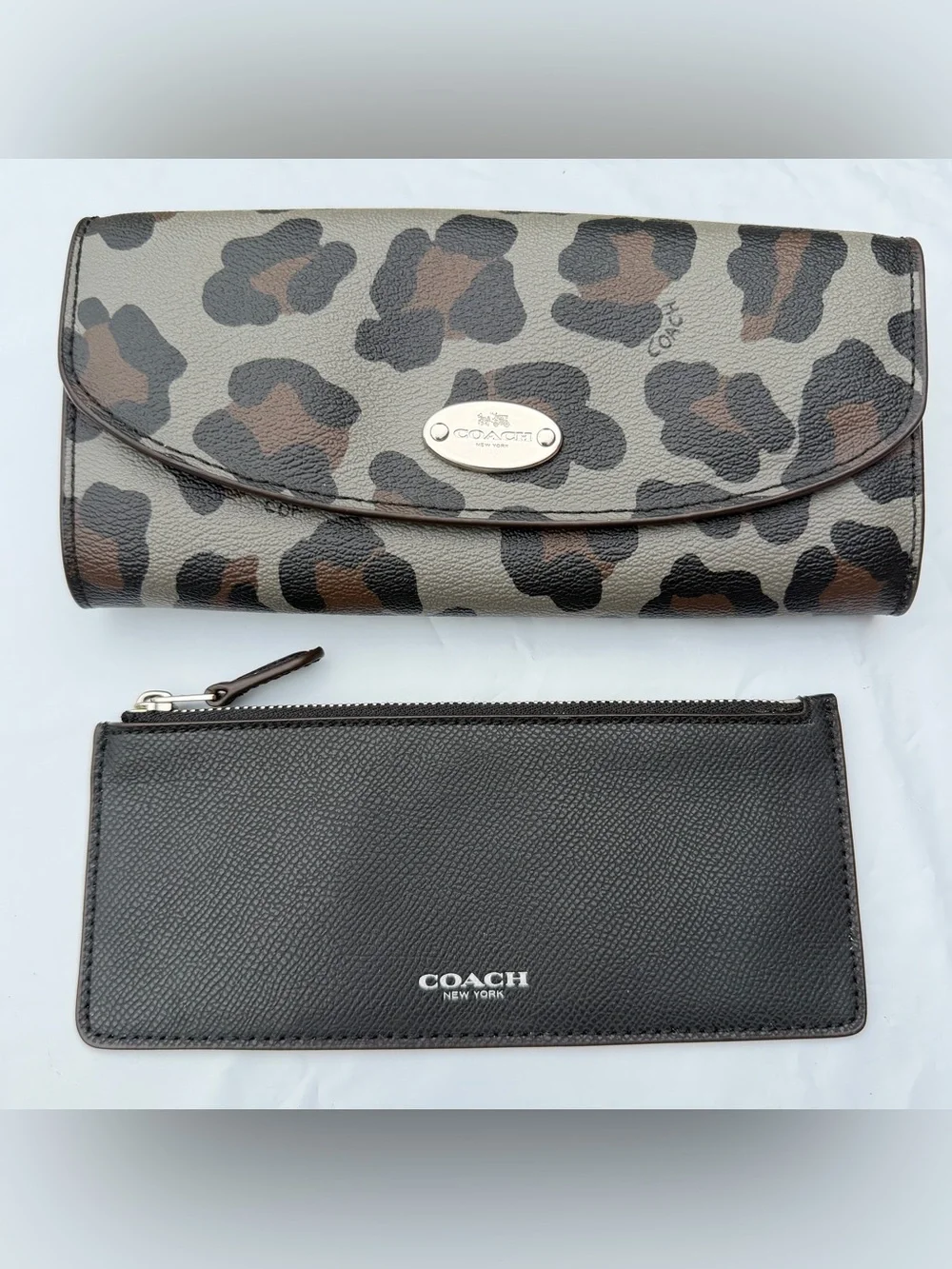 Coach Margot Bag Envelope Leopard Ocelot Print Gray Pop Slim Wallet Leather